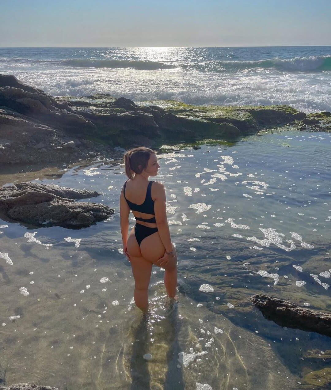 big butt bikini teen non nude
