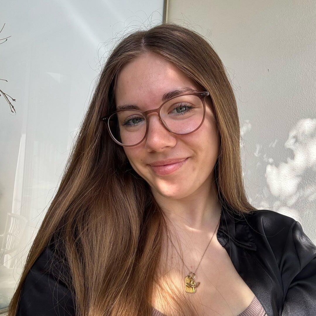 Non Nude 
