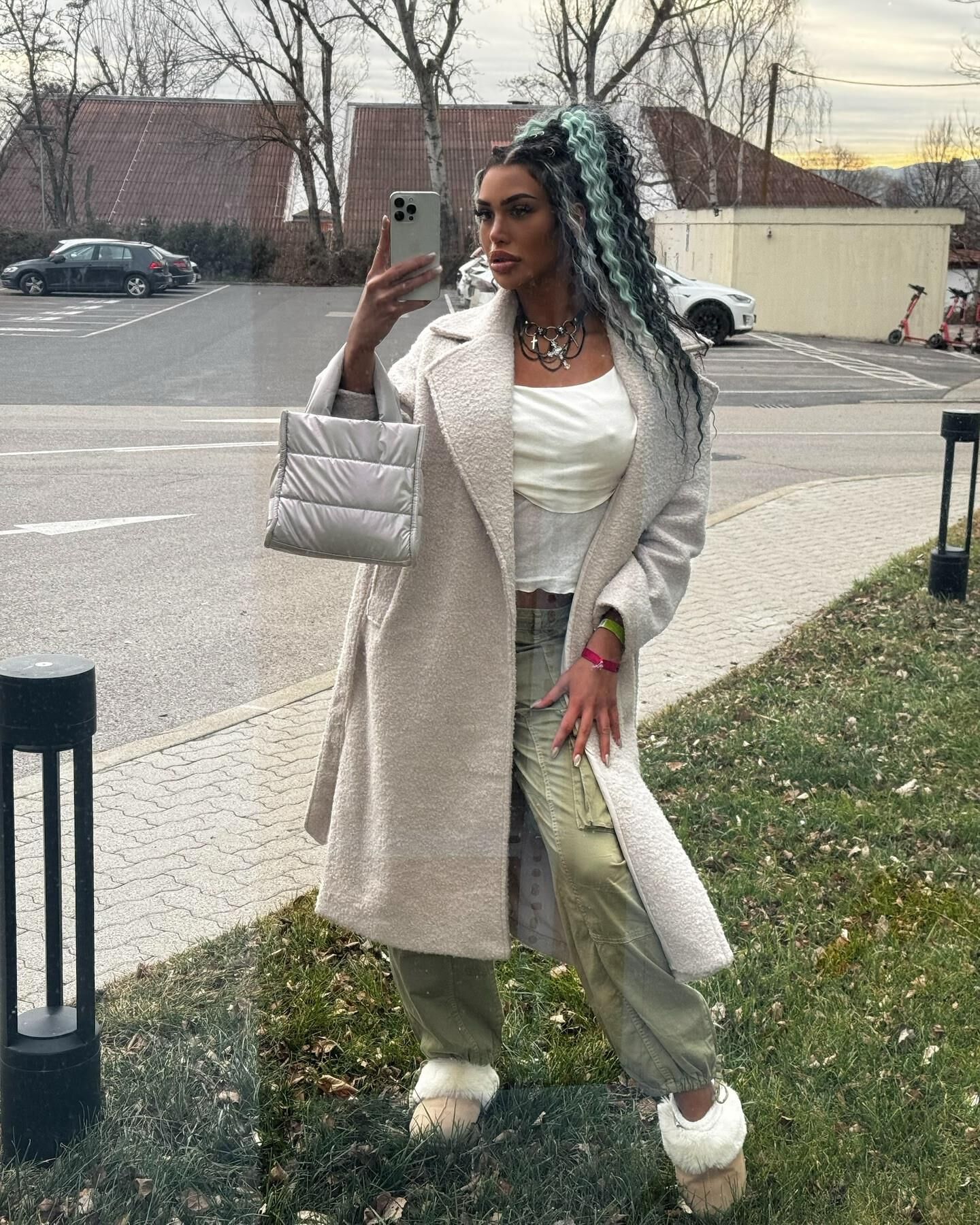 Serbian Bimbo Rave/Dj 