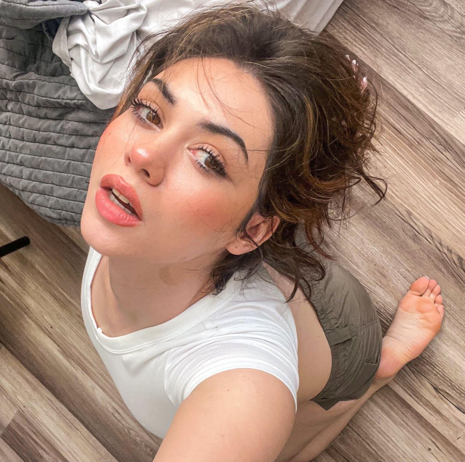 Selfies mit einem Fuß Tease, Teil