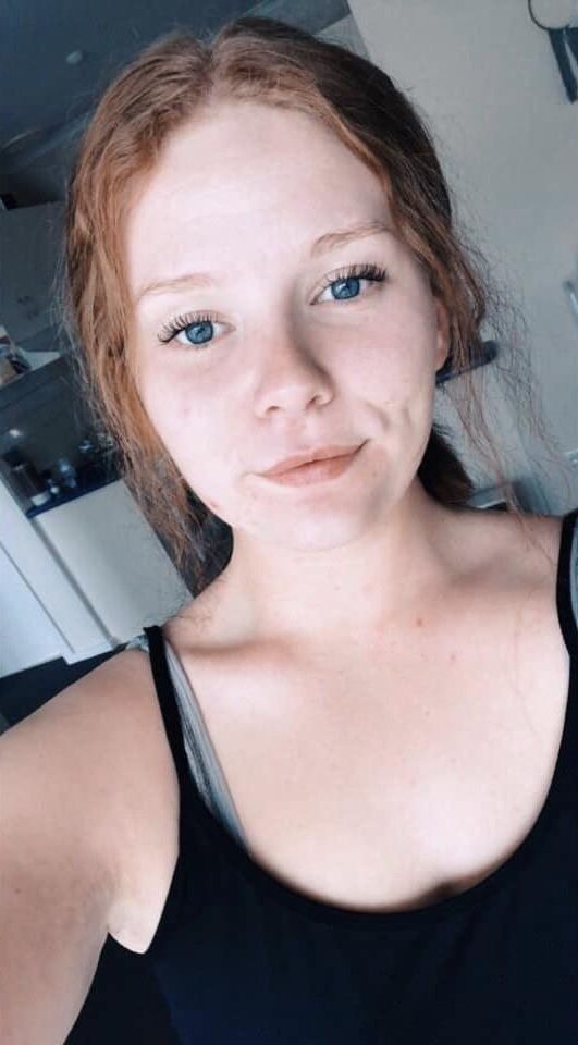 Sexy Rothaarige Taylor