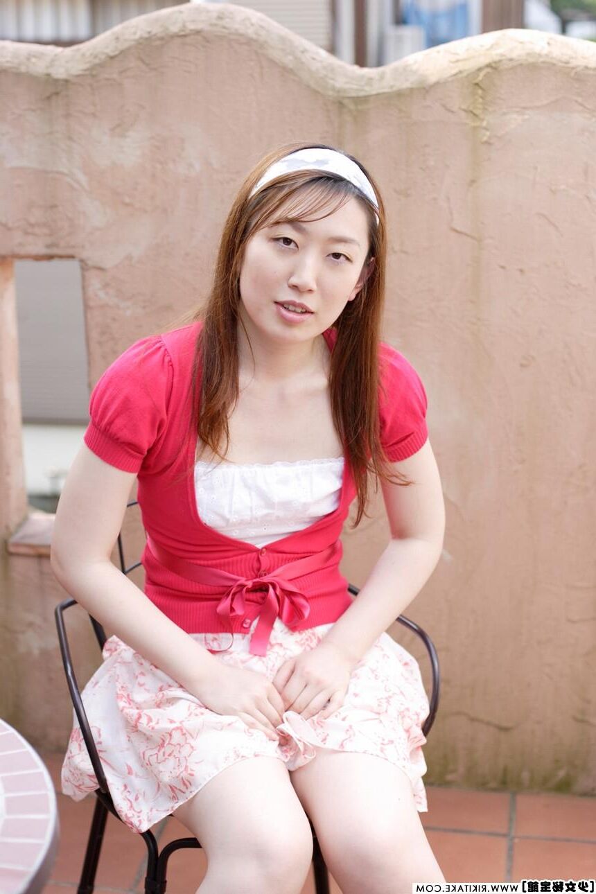 japanese nude model Mariko Aikawa