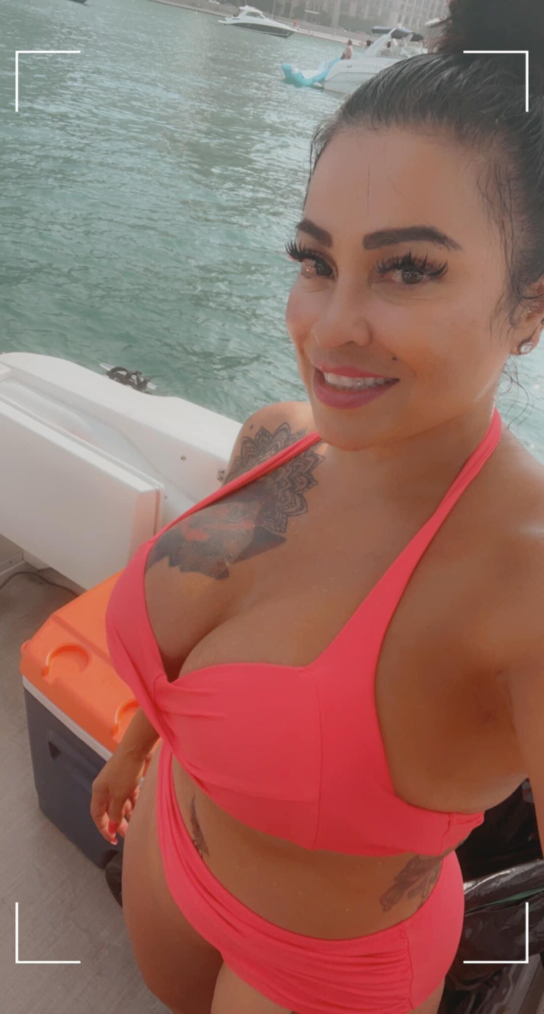 Sexy latina milf n Freunde
