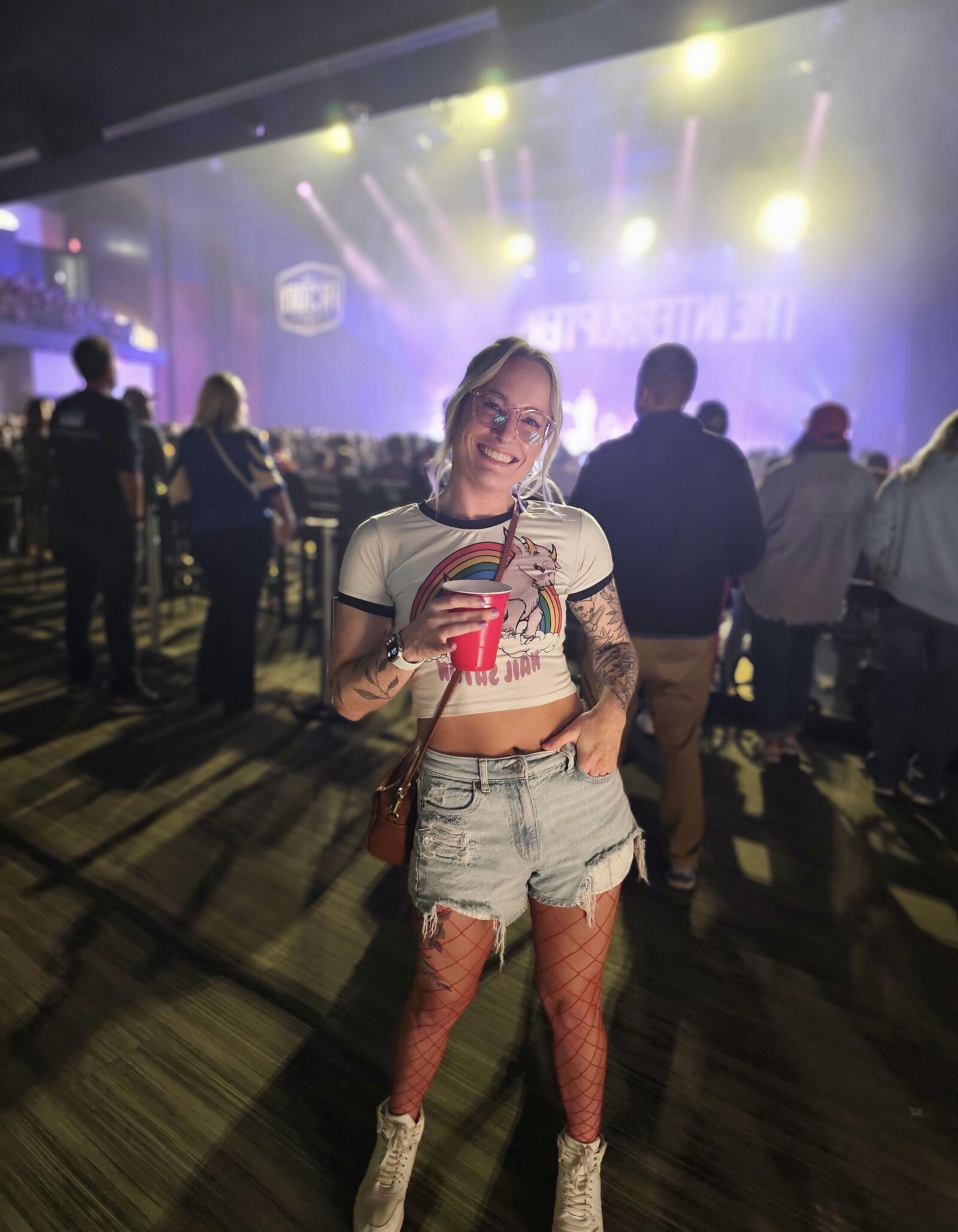 Flat -Chested Annie aus St. Louis