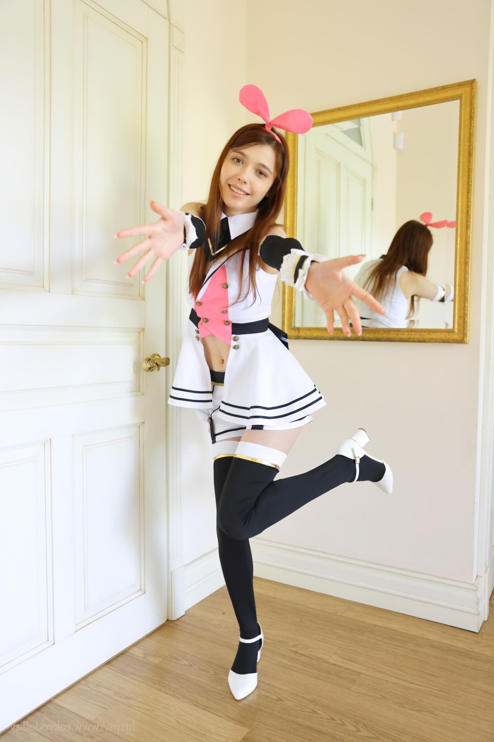 Mila A TokyoDoll VIP AB