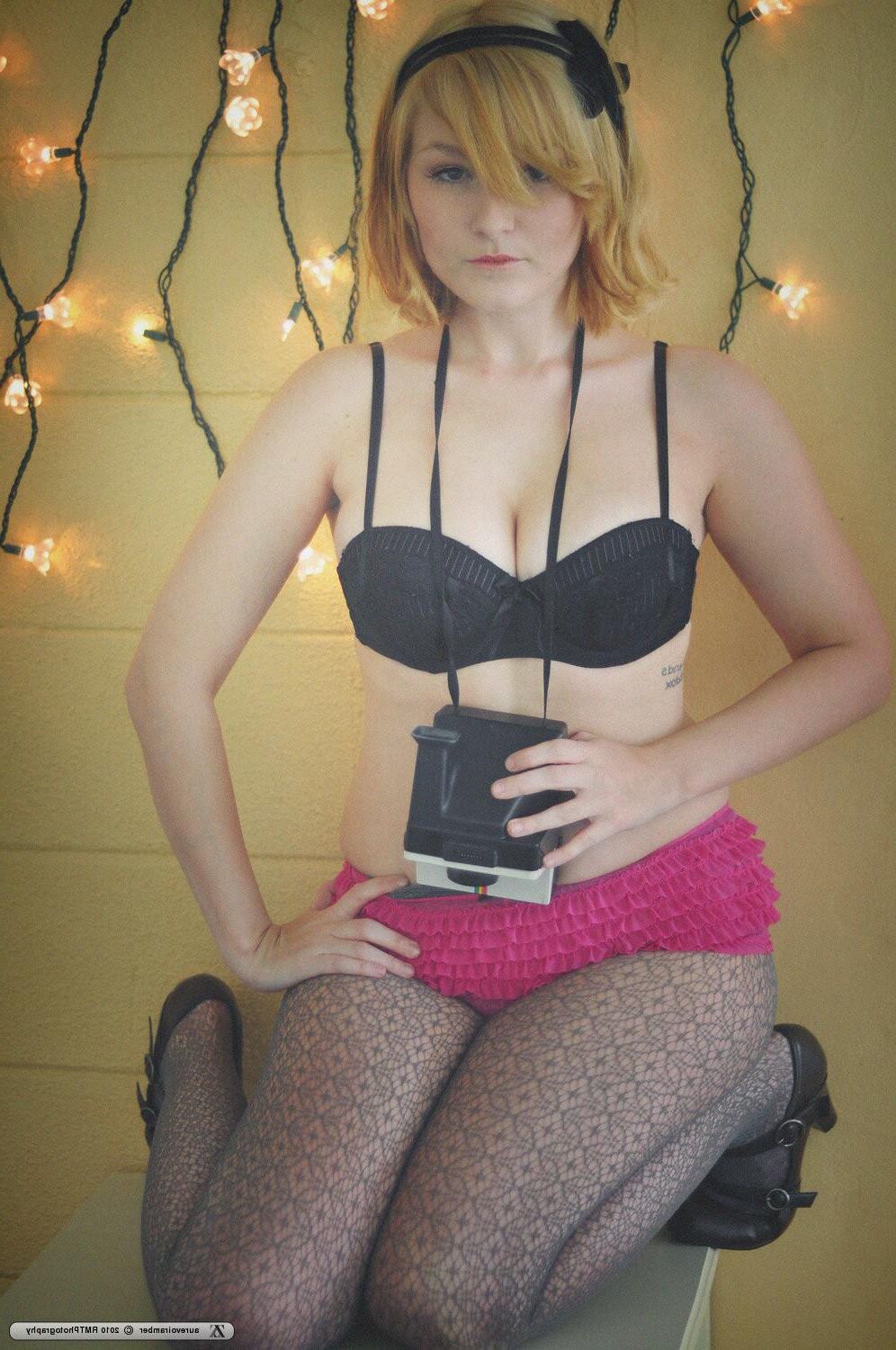 Zivity Aurevoiramber Rosalie With Polaroid (x)