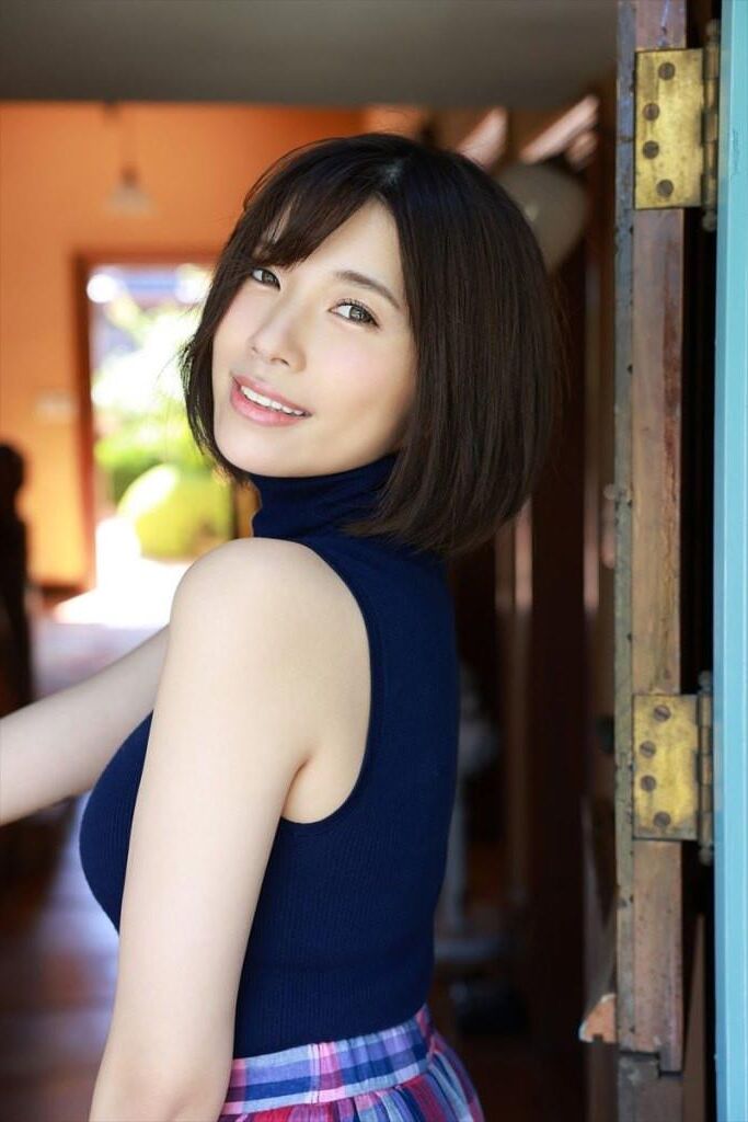 Mai Tsubasa ????, Shukan Post .. (????? ????)