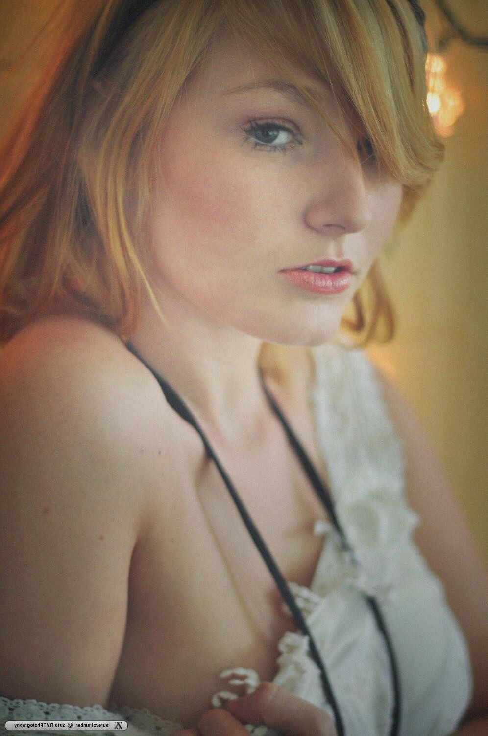 Zivity Aurevoiramber Rosalie With Polaroid (x)