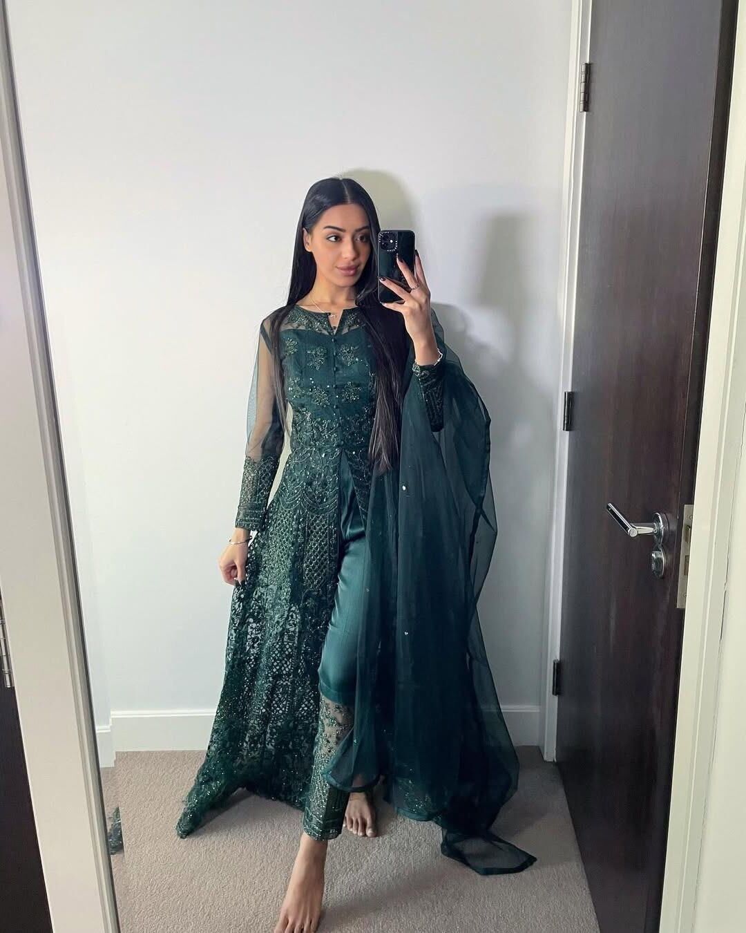 Sexy Punjabi slut Simrin