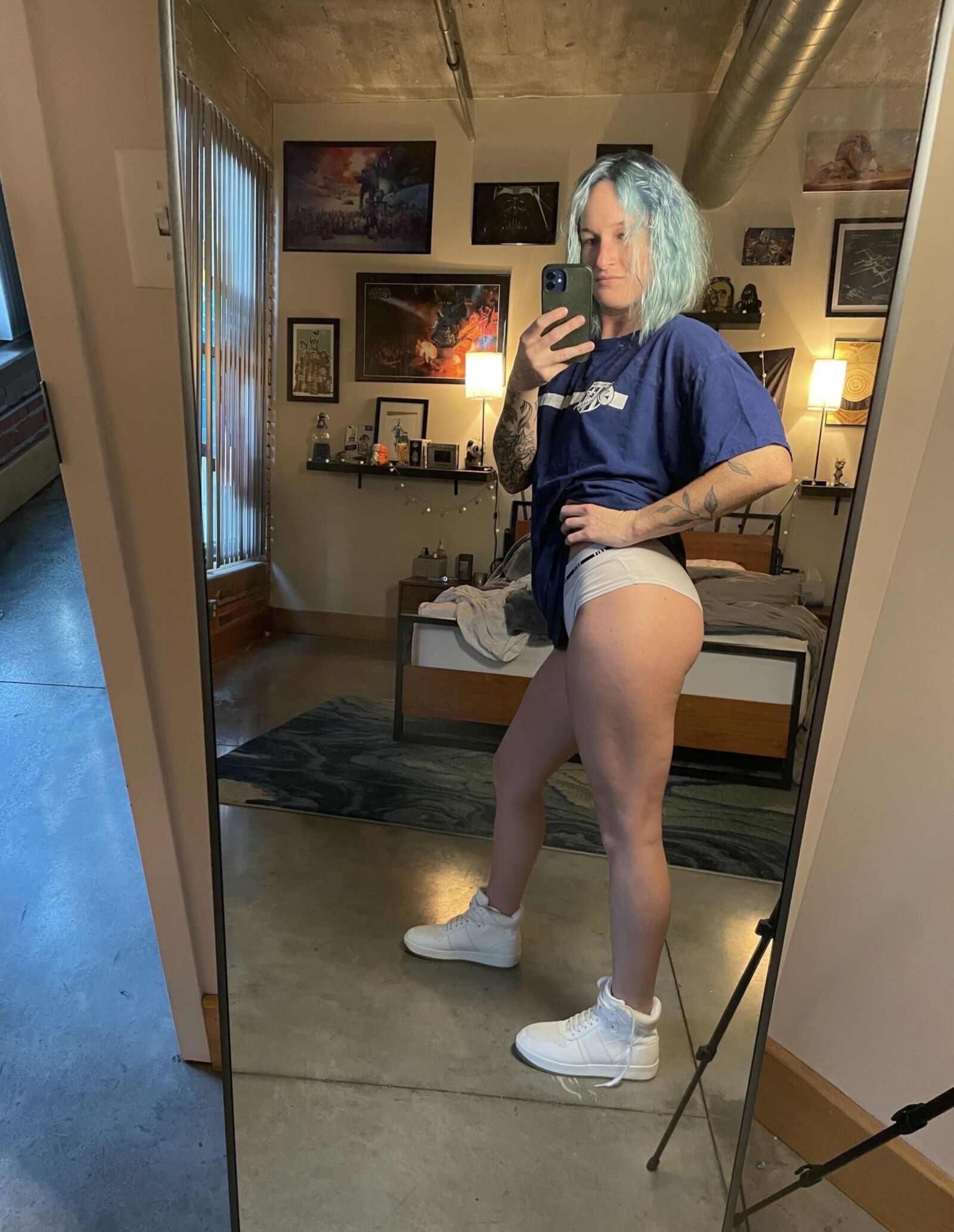 Flat -Chested Annie aus St. Louis