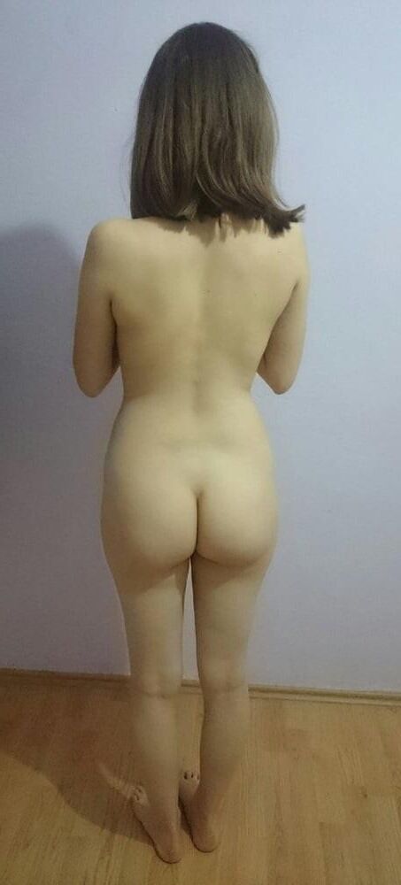 Tr Teen Girl