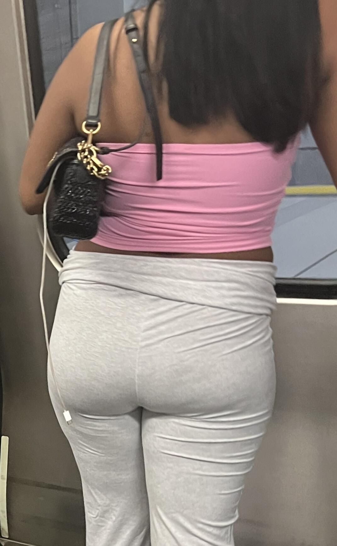 Public Ass in Paris