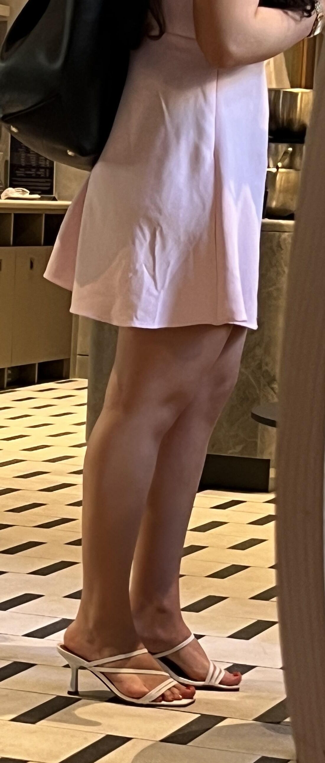 Public Ass in Paris