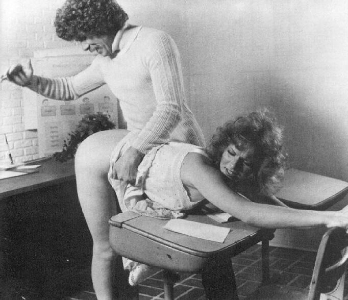 Retro Spanking Sting magazine misc