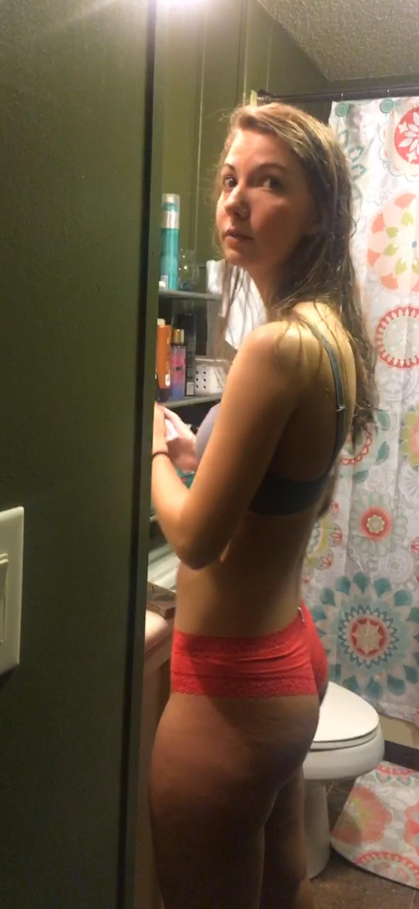 Amateur PAWG Rachel