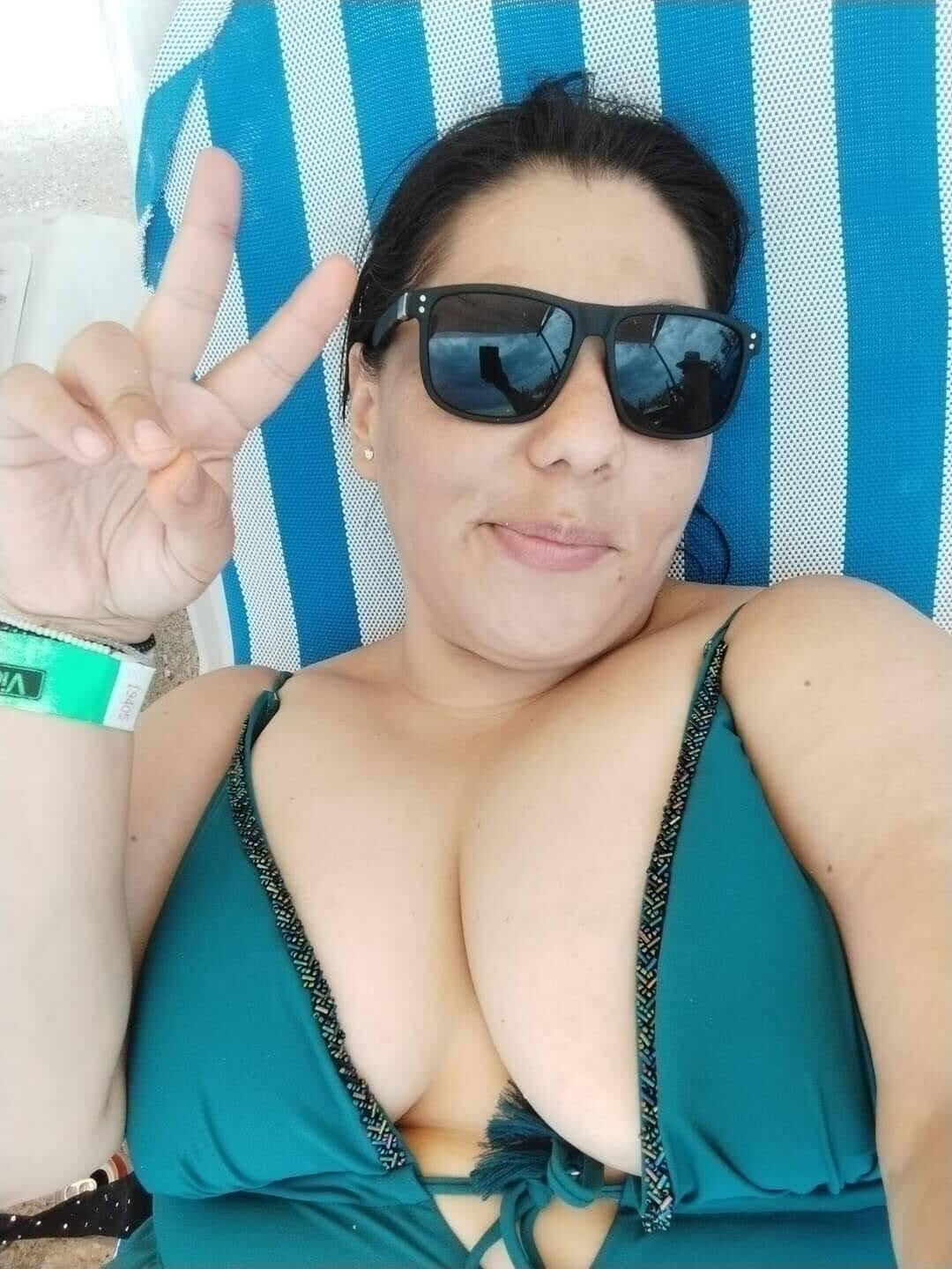 Leti tetona madura