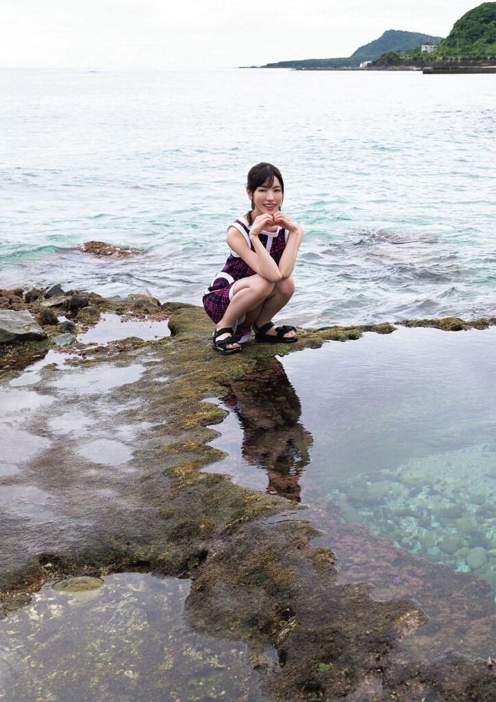 Kaede Karen Photo Collection