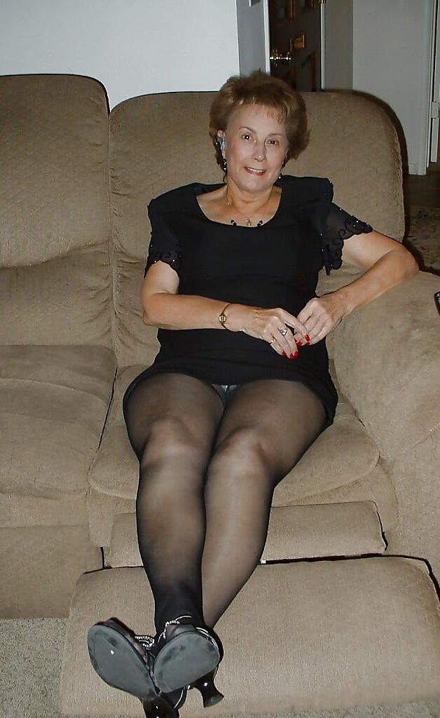 Nn aber sexy elegante Oma