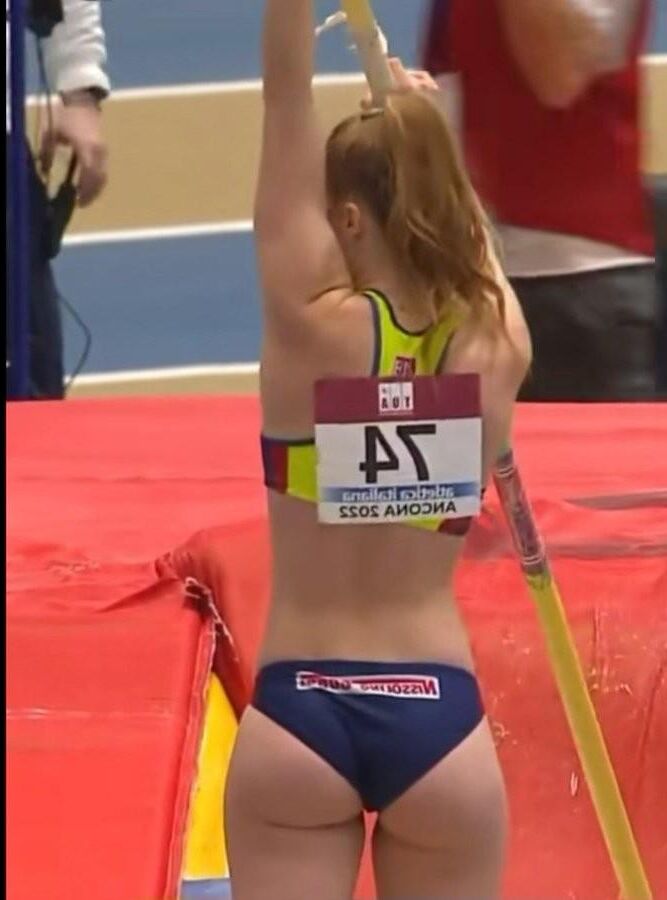 Sporty butts
