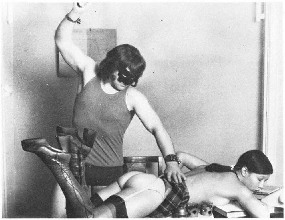 Retro Spanking Sting magazine Vol no 