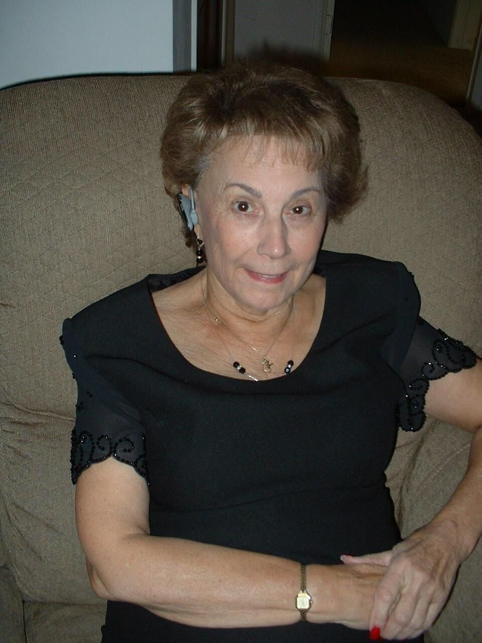 Nn aber sexy elegante Oma
