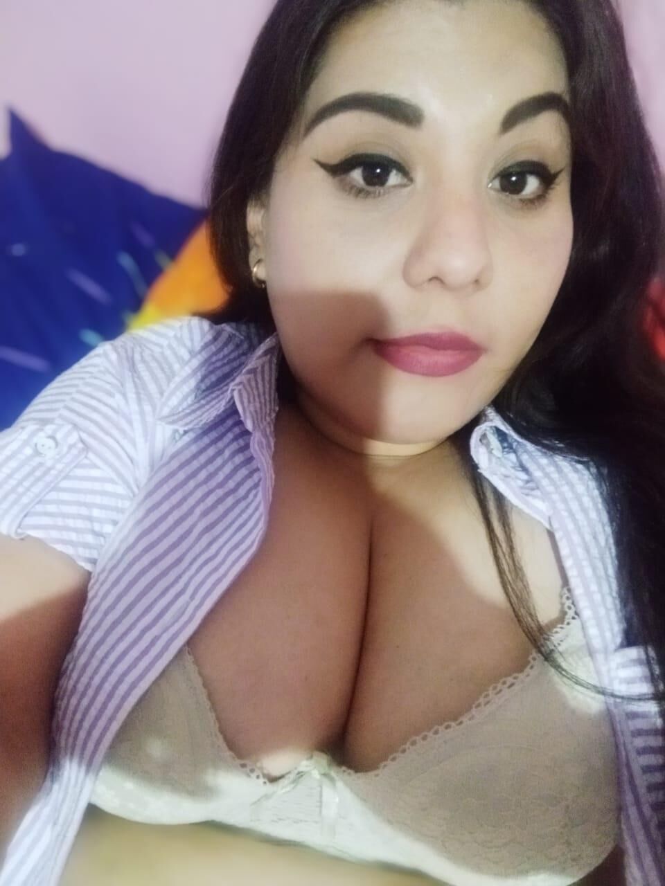 Leti tetona madura