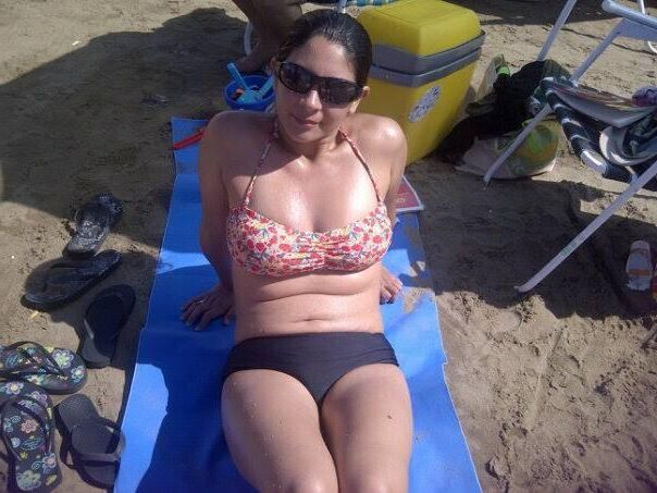 mom no nude