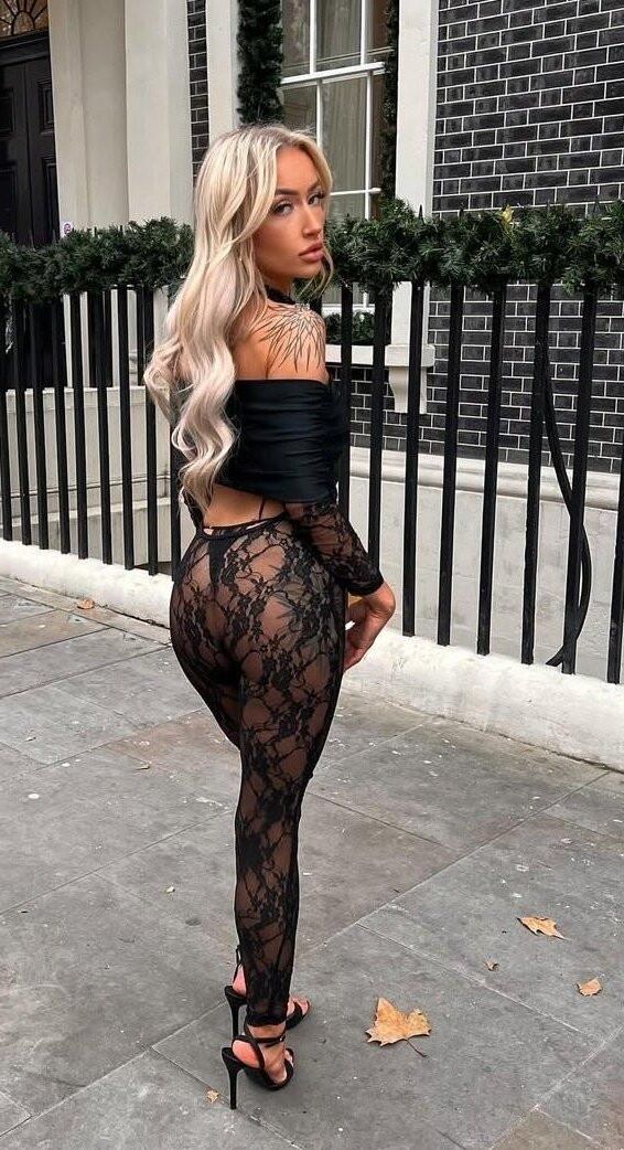 Roupas de renda