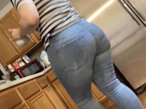 La maman de quelqu'un est une salope sexy