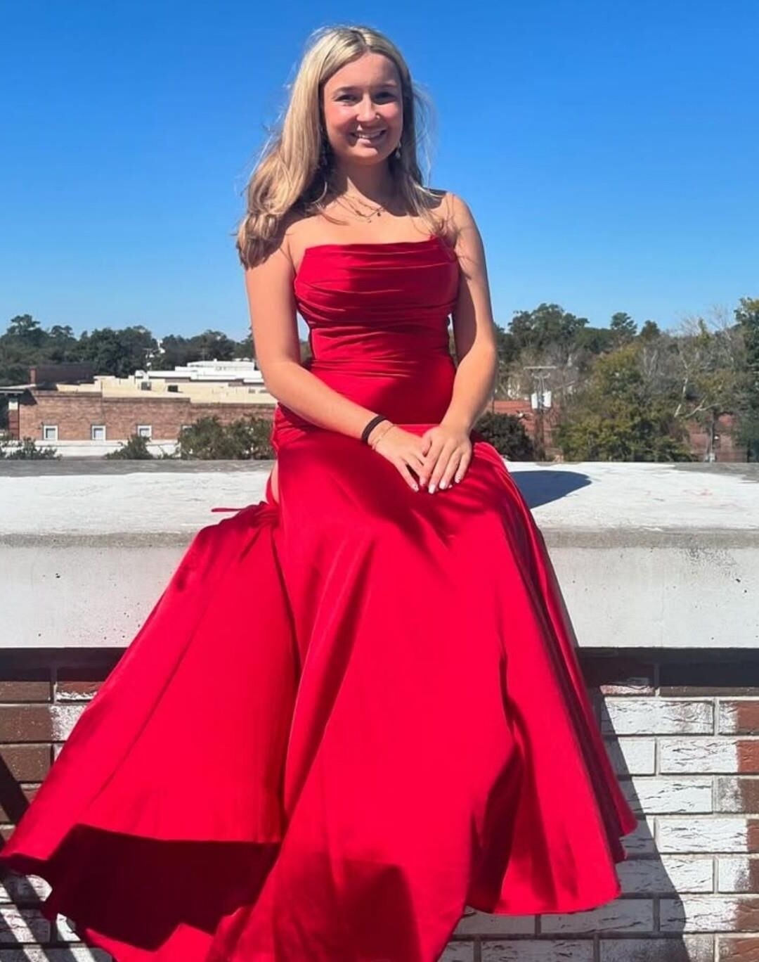 Prom queen 