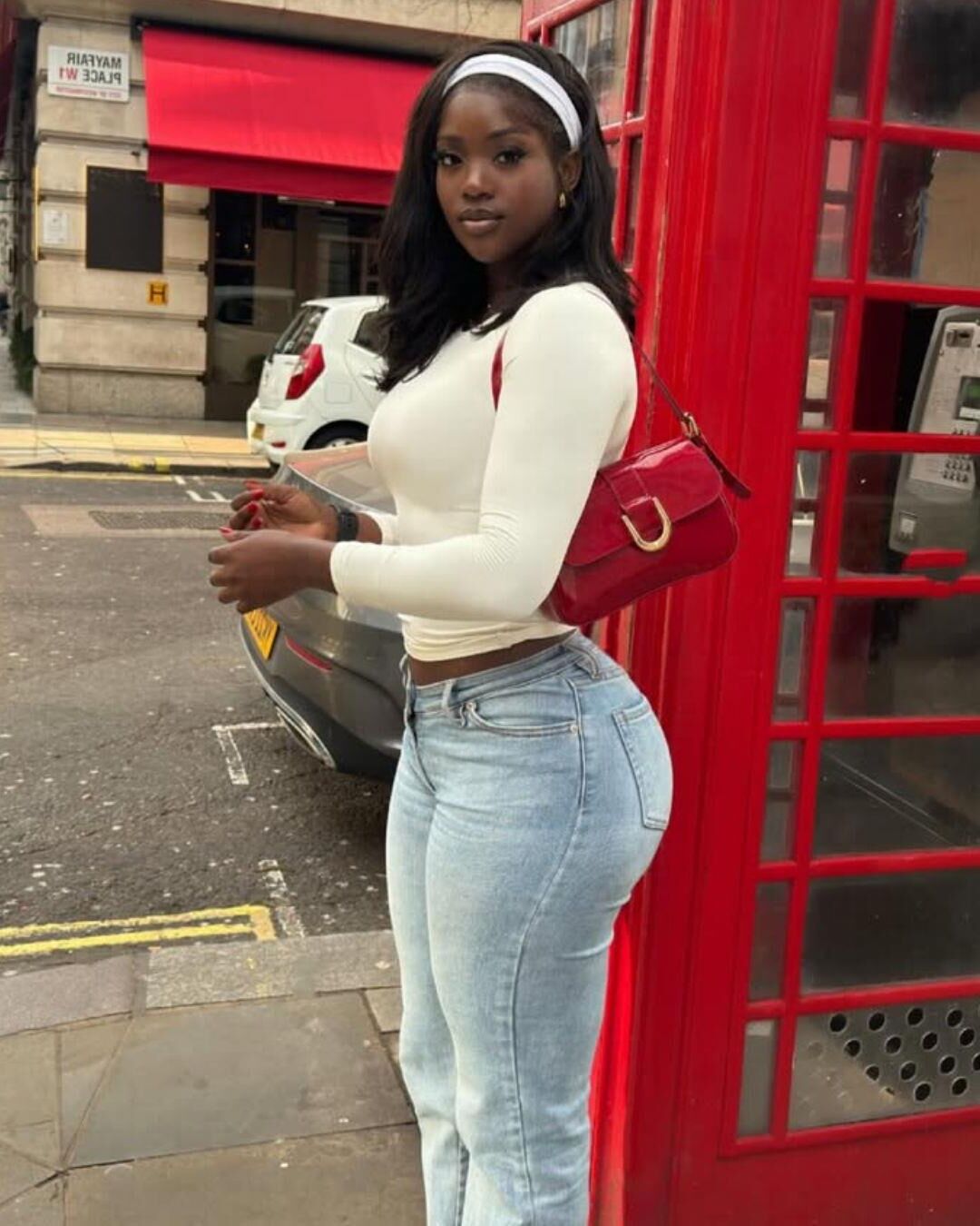 Ebony caliente para follar duro