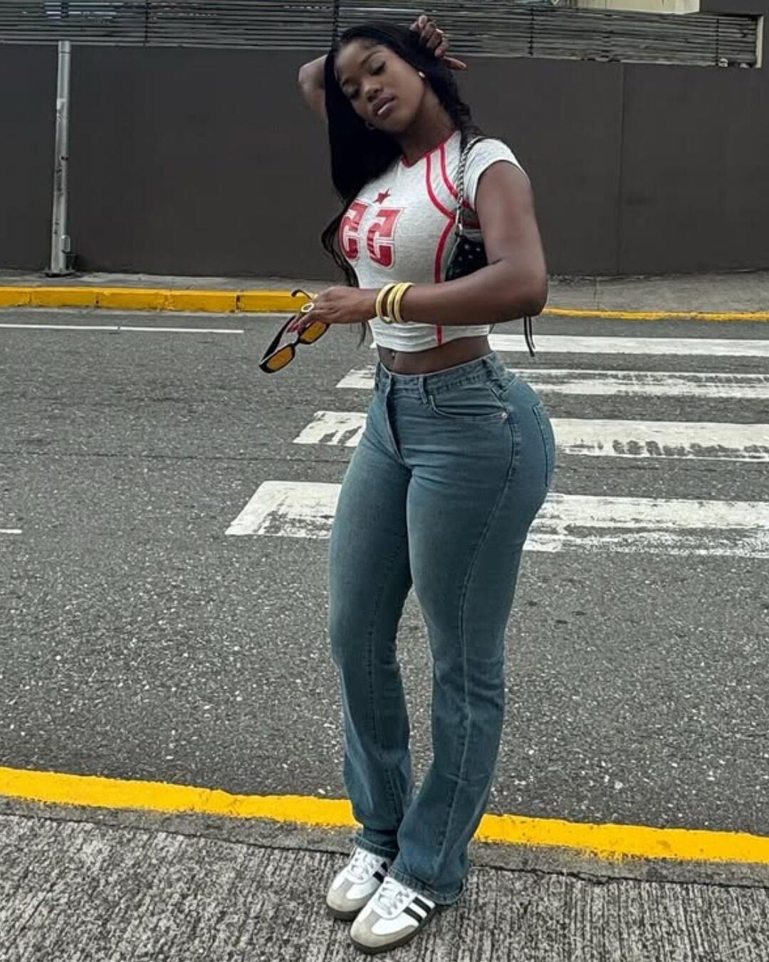 Ebony caliente para follar duro