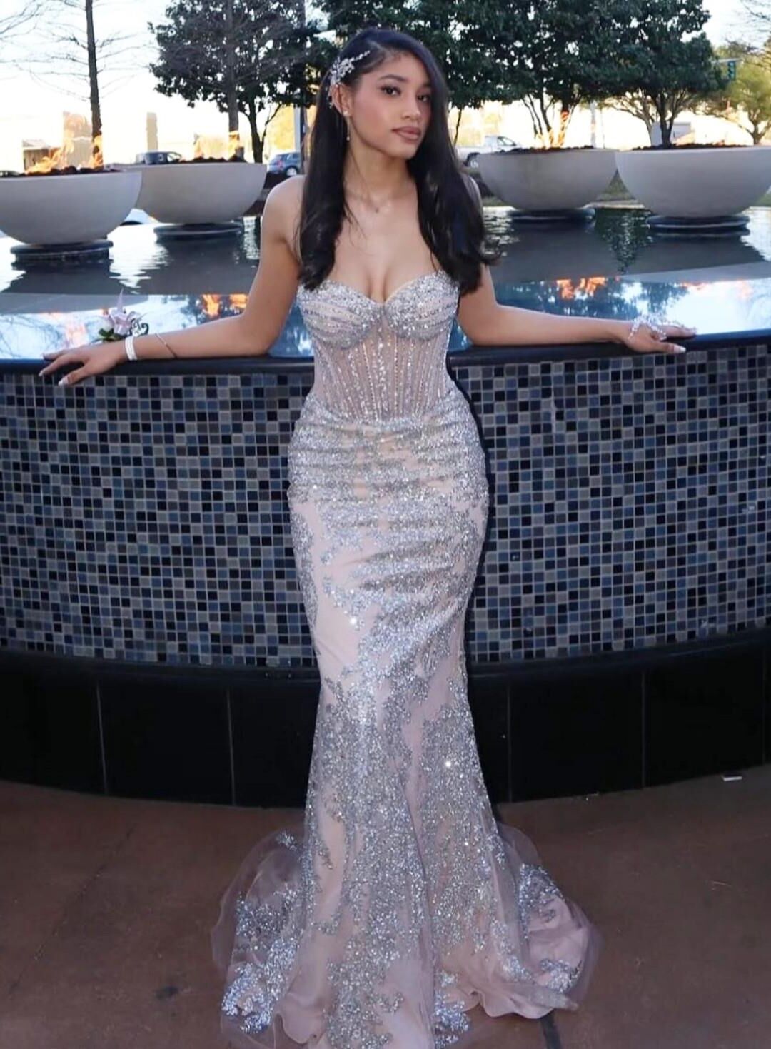 Prom queen 