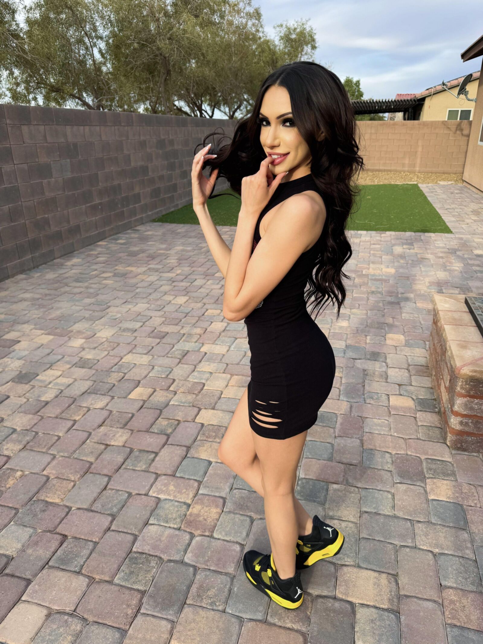 Marie Sexy Skinny Anal Latino Brunette Girl Mixed Hot Photos