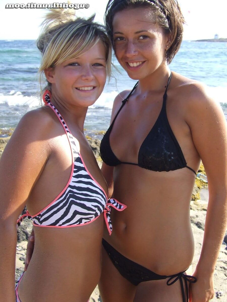 FI Tania & Em