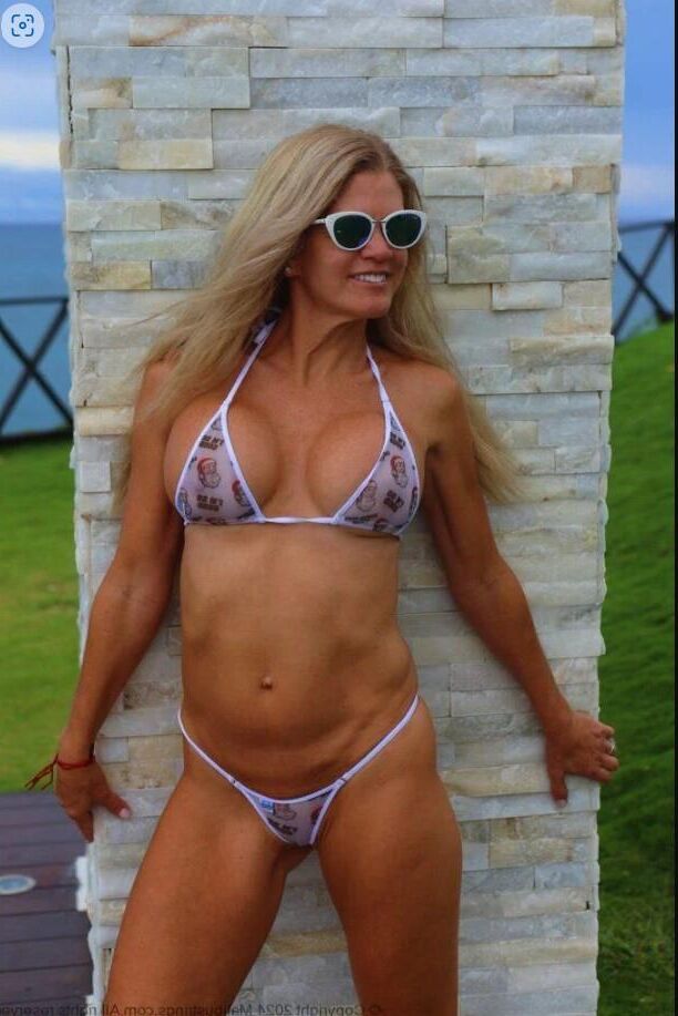 mature bikini