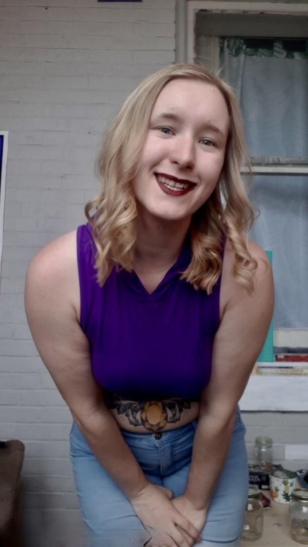 Sierra Big Ass Big Boobs Blonde sexy Mädchen gemischte heiße Aufnahmen