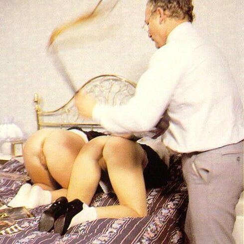 Spanking Miscus Retro