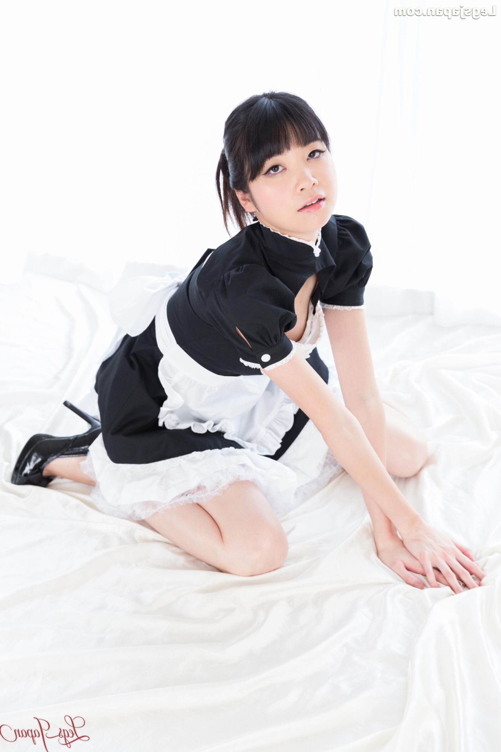 日本のヌードモデルアンナマツダ
