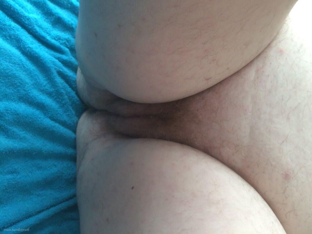 Fat gut pig Lou from the UK great sexy gut and fat cunt on her