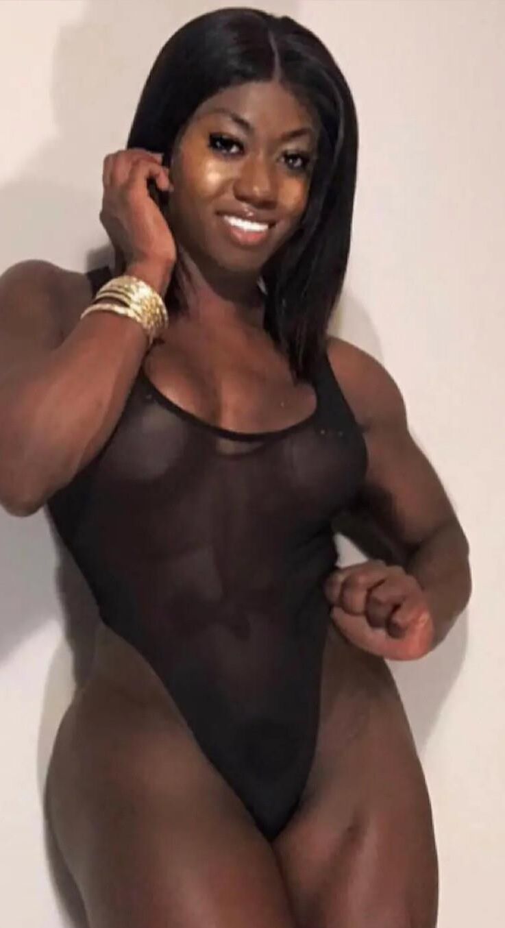 Wieder aus Ebony -Hacken
