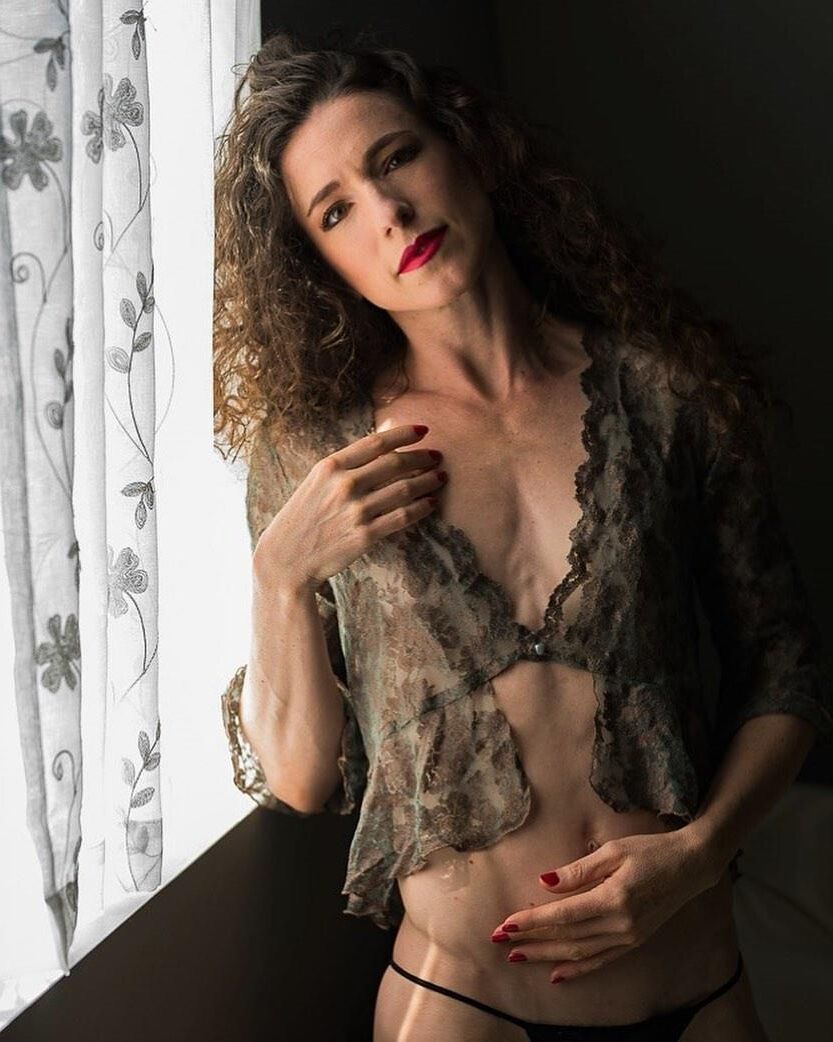 Hard Body Hottie Keira Grant