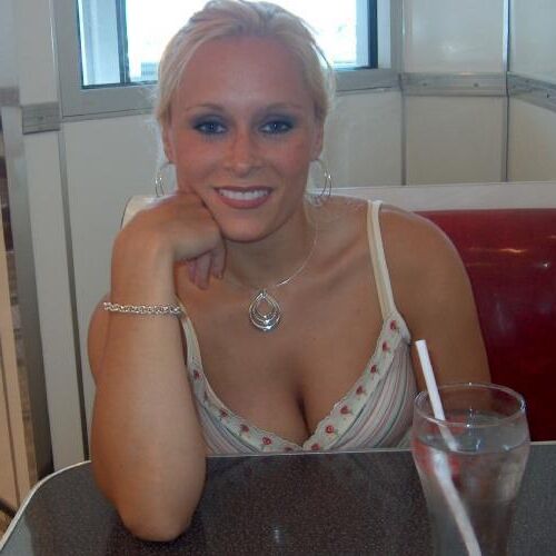 HOT MILF NUDES