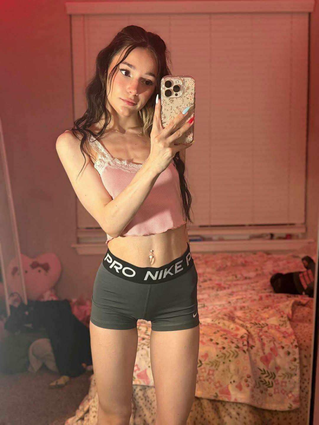 Teen Netsluts!