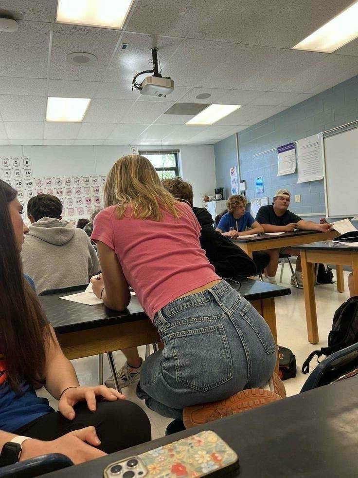 Teen Netsluts!