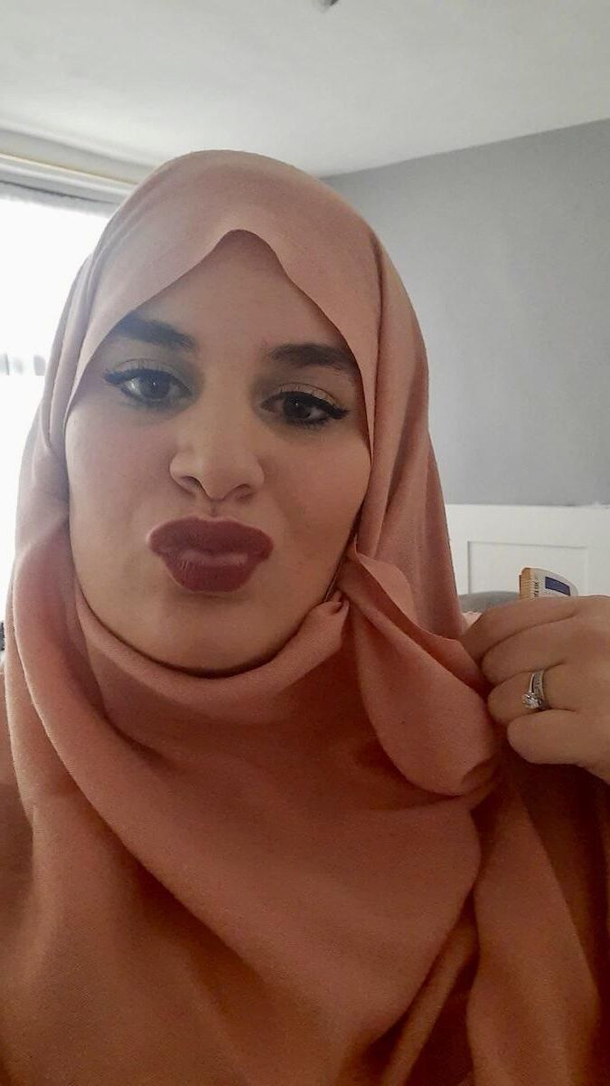 有名人のイスラム教徒の妻