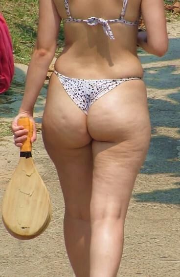 Branca de Bikini Bunda Perfeita