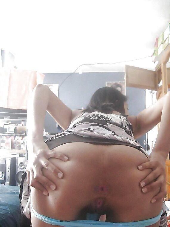 最高のお尻が広がっています