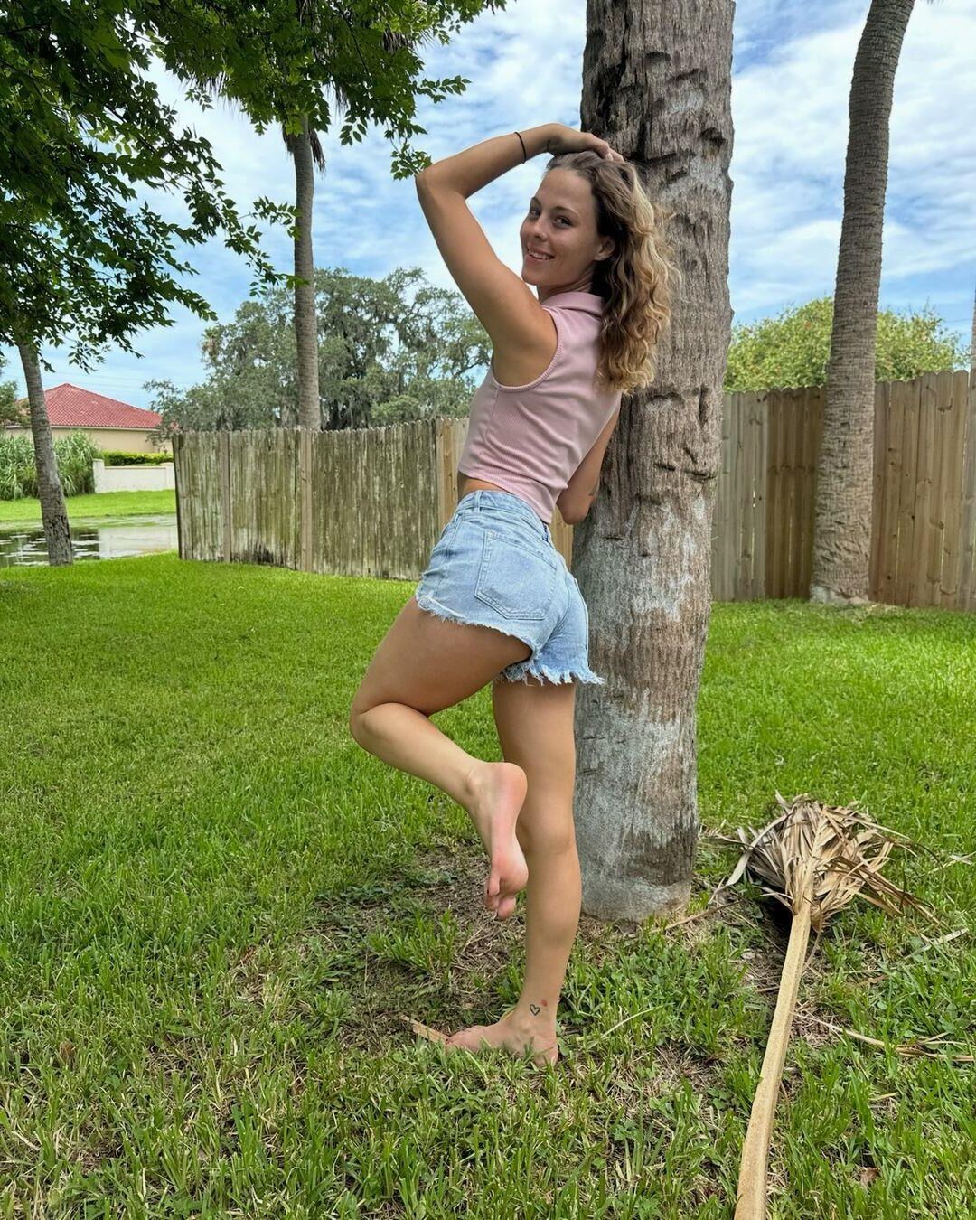 Girls In Jeans 