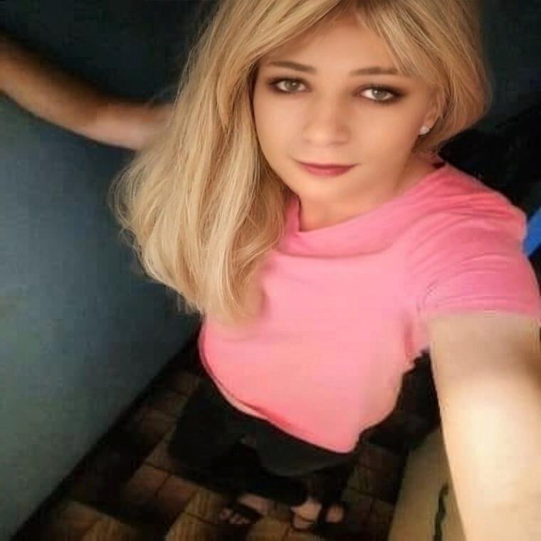 Pink top I like 